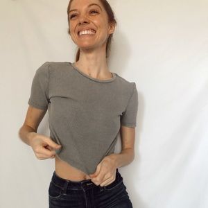 Cropped Ribbed Tee